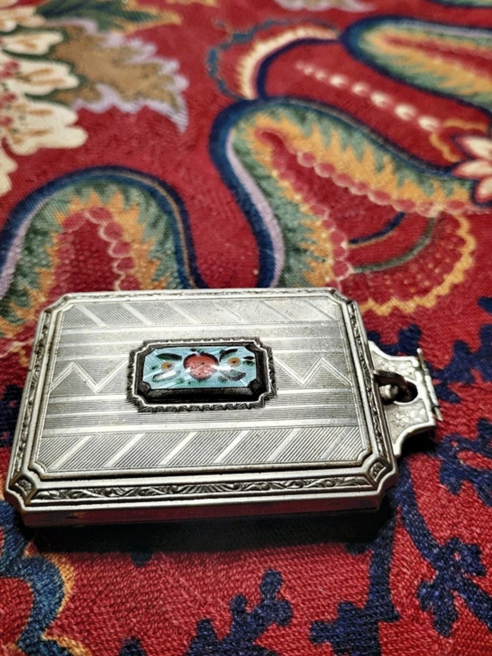 Vintage Evans Flapper 1920s  Silver Tone Compact